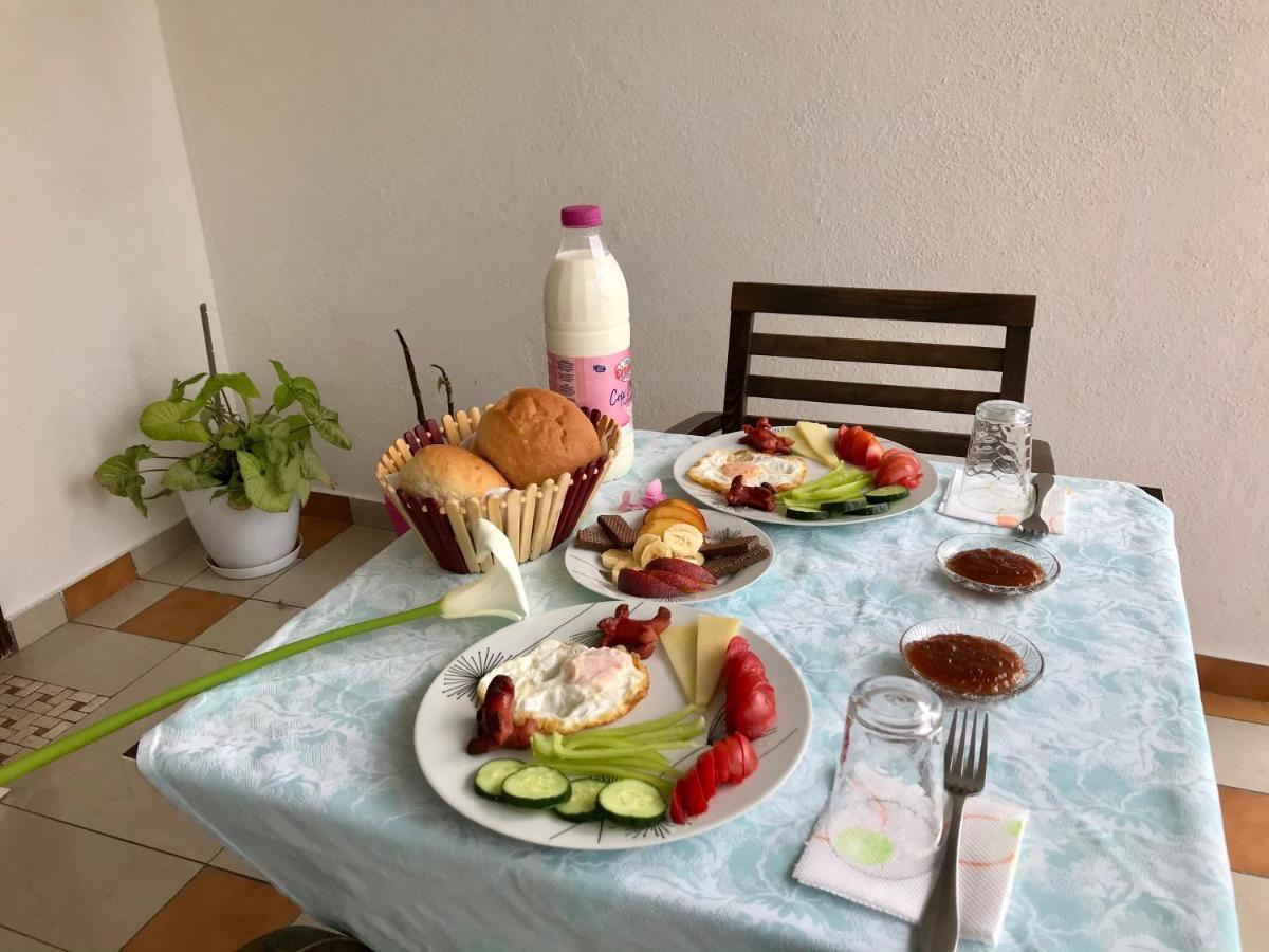 Vila Arlind Hotel Vlore Luaran gambar