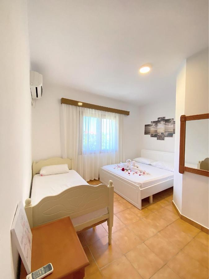 Vila Arlind Hotel Vlore Luaran gambar